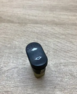 Ford Focus Electric window control switch 98AG14529CB