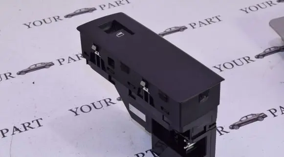 BMW X5 E53 Electric window control switch 6952800