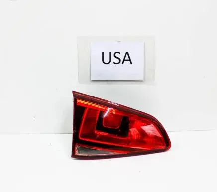 Volkswagen Golf VII Tailgate rear/tail lights 5GM945093B