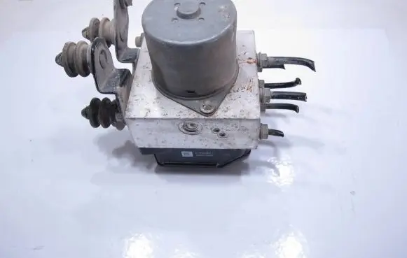 Volkswagen PASSAT B7 ABS Pump 3AA614109AQ 54085622Z 17654081
