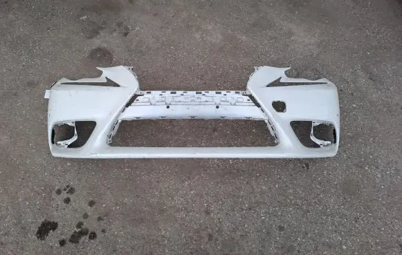 Lexus IS III XE30 Front bumper 521195E910