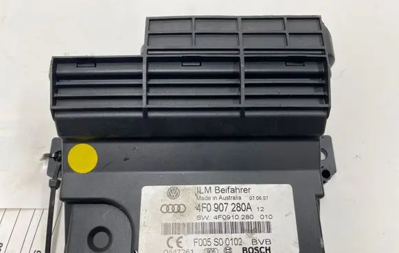 Audi A6 S6 C6 4F Power management control unit 4F0907280A 4F0910280