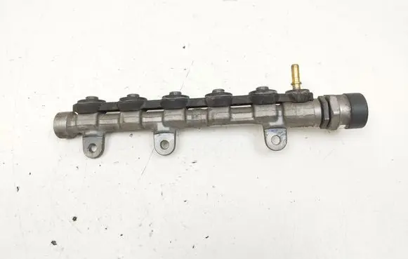 Nissan Qashqai Fuel main line pipe 0445214173 H8200610223 8200942721