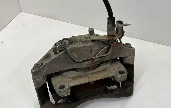 Audi A6 S6 C6 4F Front brake caliper