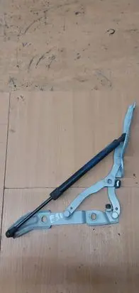 BMW 3 E90 E91 Tailgate/trunk/boot hinge 7060627
