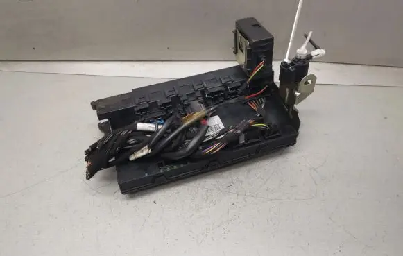 Mercedes-Benz C W203 Fuse module 0035455201 A2118209126