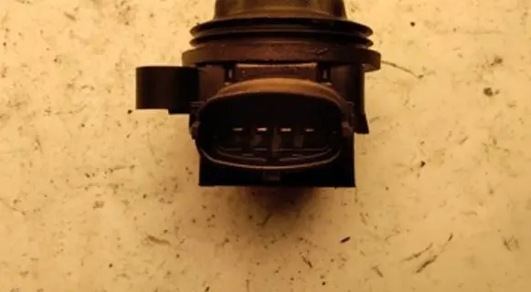 Volvo S80 High voltage ignition coil 0221604001