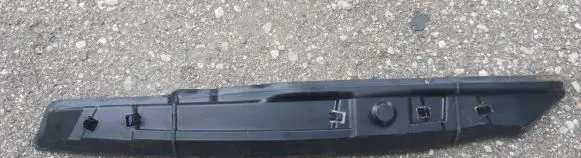 Skoda Fabia Mk3 (NJ) Fender end trim 6V0821111