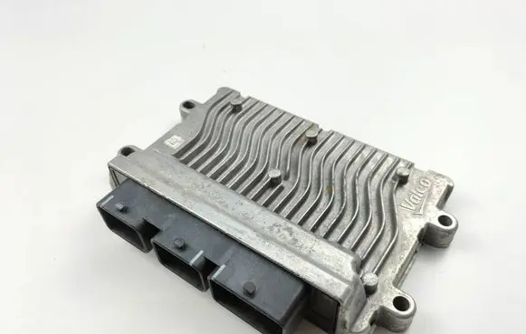 Peugeot 3008 I Engine control unit/module 9665424480