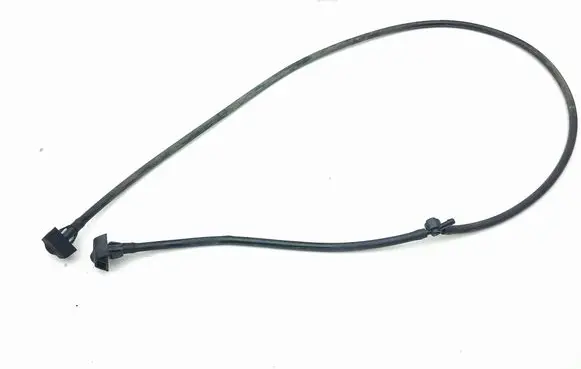 Nissan Navara D23 Windshield washer spray nozzle 