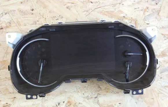 Toyota RAV 4 (XA50) Speedometer (instrument cluster) 8380042Z11