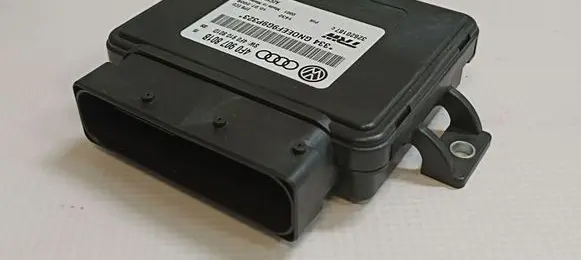 Audi A6 S6 C6 4F Hand brake control module 4F0907801B