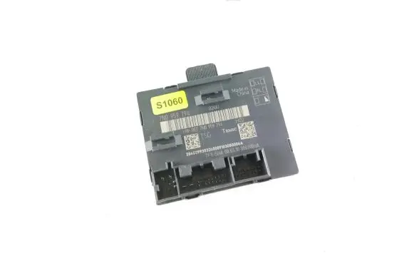 Skoda Superb B6 (3T) Door control unit/module 7N0959794