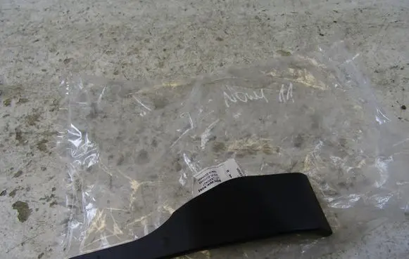 Audi E-tron GT Engine bonnet/hood hinges 4J3823746