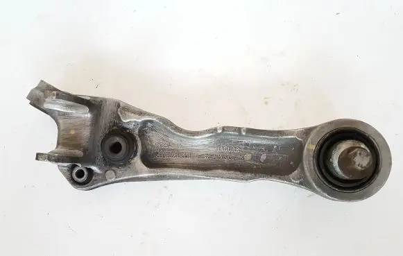 Jaguar XF Front control arm C2P19954