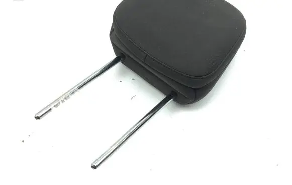 Hyundai i20 (BC3 BI3) Front seat headrest 