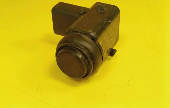 Volkswagen PASSAT B5 Parking PDC sensor 1K0919275