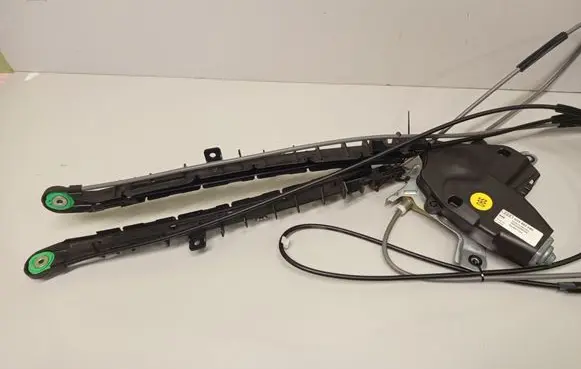 Audi A6 S6 C7 4G Curtain motor 4G9863560