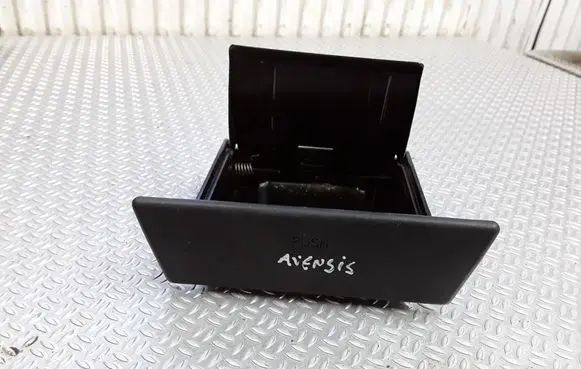 Ashtray (front)