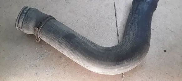 Ford Galaxy Intercooler hose/pipe 7M3145828