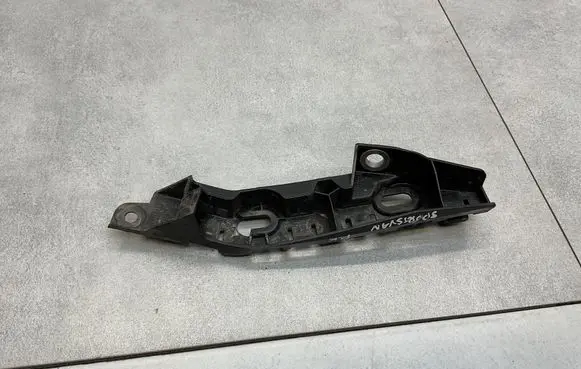 Volkswagen Golf Sportsvan Front bumper mounting bracket 510807049A