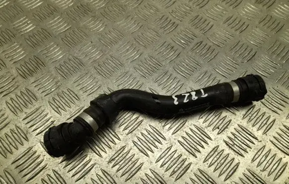Mercedes-Benz EQE v295 Engine coolant pipe/hose A2975018800