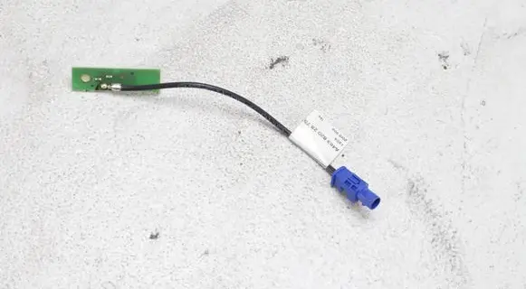 Mercedes-Benz CLA C117 X117 W117 Bluetooth antenna A4638202875 ZGS002