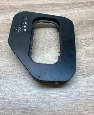 BMW 5 E39 Gear shifter surround trim plastic 7060695