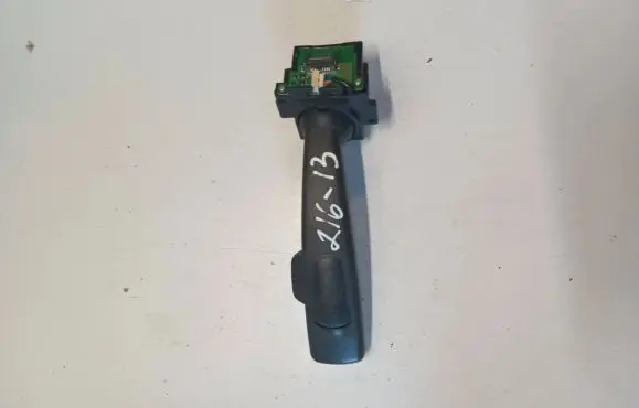 Volvo V70 Wiper control stalk 31456042