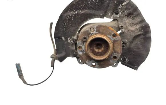 BMW 5 E60 E61 Front wheel hub spindle knuckle 6760954R