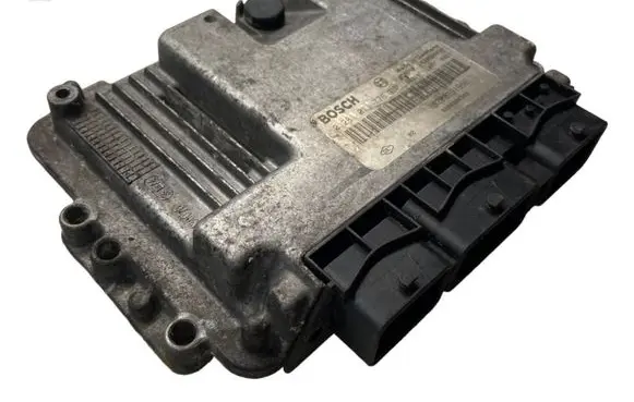 Renault Scenic II - Grand scenic II Engine control unit/module 0281011776 8200391966 8200386509