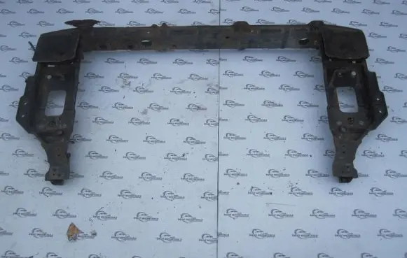 Hyundai i40 Radiator support slam panel
