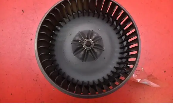 Toyota Avensis Verso Heater fan/blower MF016070-0610