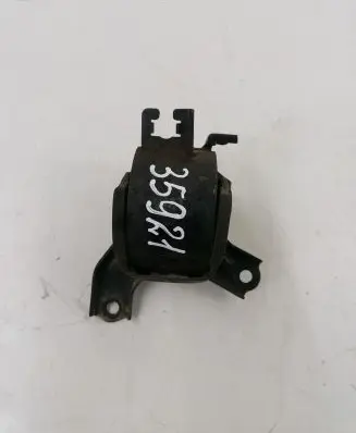 KIA Sportage Engine mount bracket 218322E500