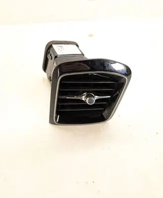 Dashboard side air vent grill/cover trim