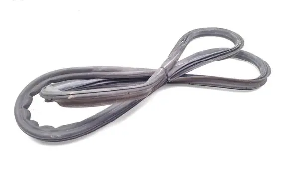 Volkswagen Scirocco Trunk rubber seal (body) 