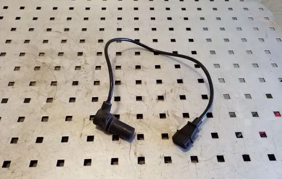 Opel Sintra Crankshaft position sensor 0281002138