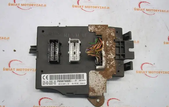Opel Vivaro Comfort/convenience module P8200790995 8200418800 93854557