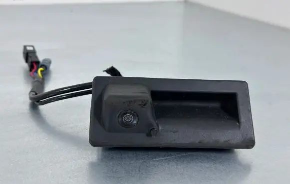 Audi A3 S3 8V Tailgate handle with camera 3V0827566N