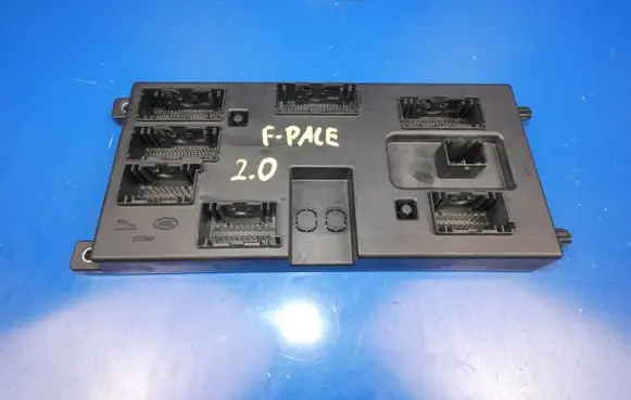Jaguar F-Pace Comfort/convenience module GX7314F041AL 3079389232 581912F10