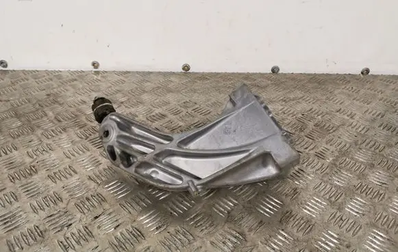 Infiniti Q50 Engine mounting bracket 6512235204