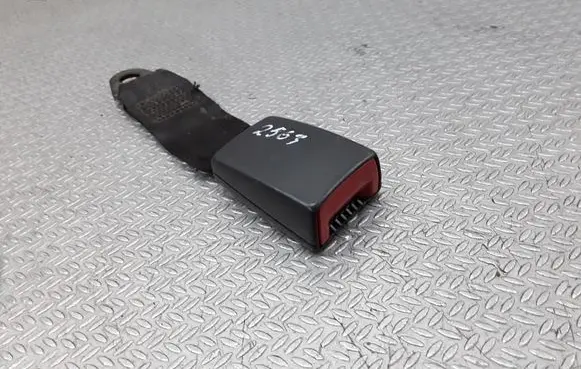 Fiat Albea Rear seatbelt buckle