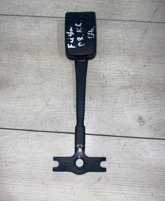 Ford Fiesta Front seatbelt buckle 182900D