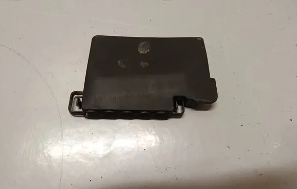 Skoda Kamiq Fuse box cover 2Q0915429A