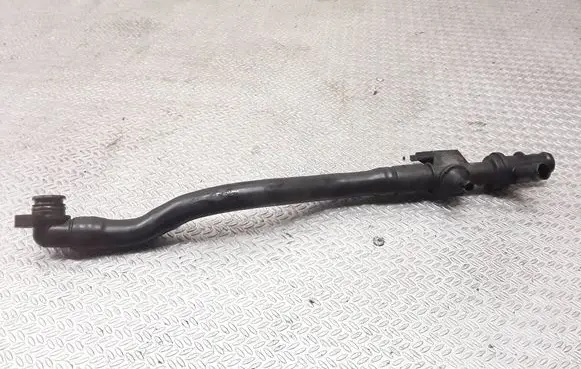 Volkswagen Golf VI Breather hose/pipe 03C103465R