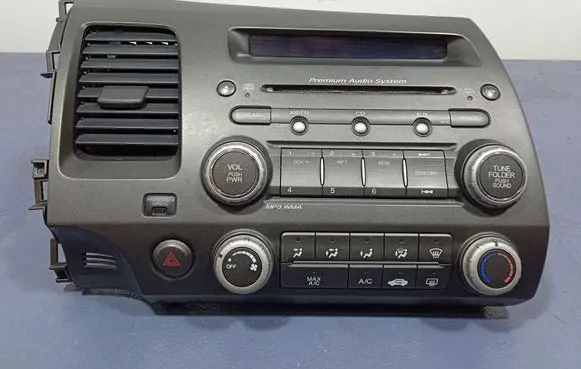 Honda Civic Radio/CD/DVD/GPS head unit 39100SVAA21
