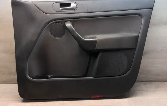 Volkswagen Golf Plus Front door card panel trim