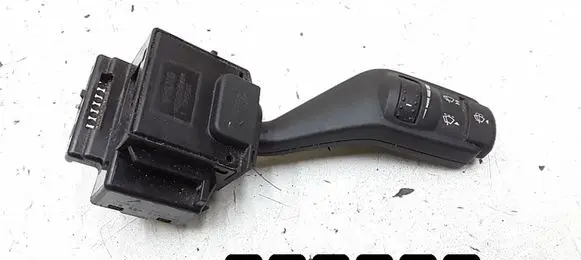 Ford Focus Other switches/knobs/shifts 17D940