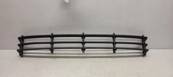Skoda Octavia Mk2 (1Z) Front bumper lower grill 1Z0853677