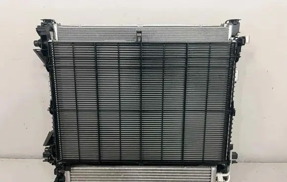 BMW X7 G07 Radiator set 5A3F238 5A35BE8